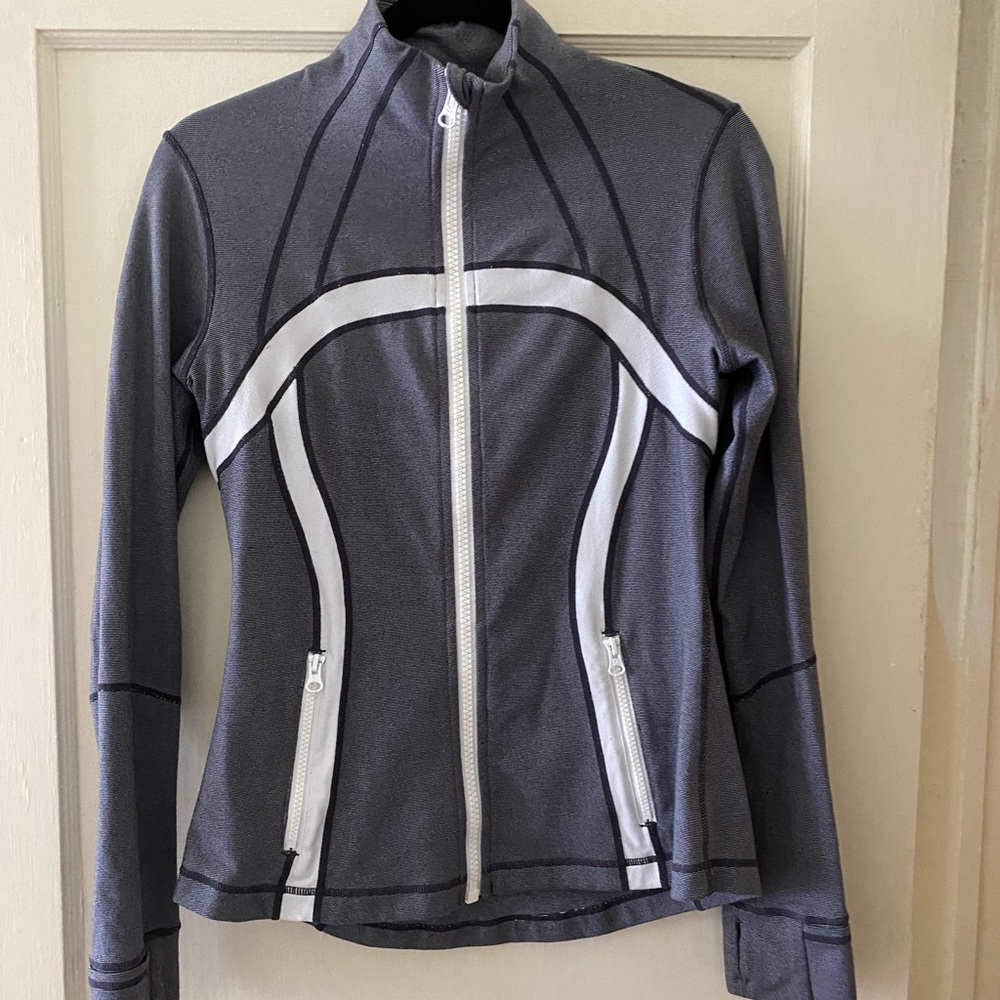 Lululemon Athletic